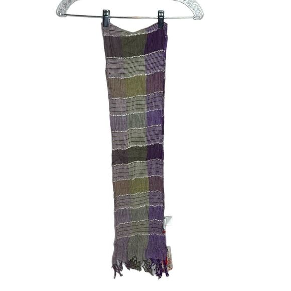 Notthesame Plaid Scarf. New with tags. - Picture 4 of 10